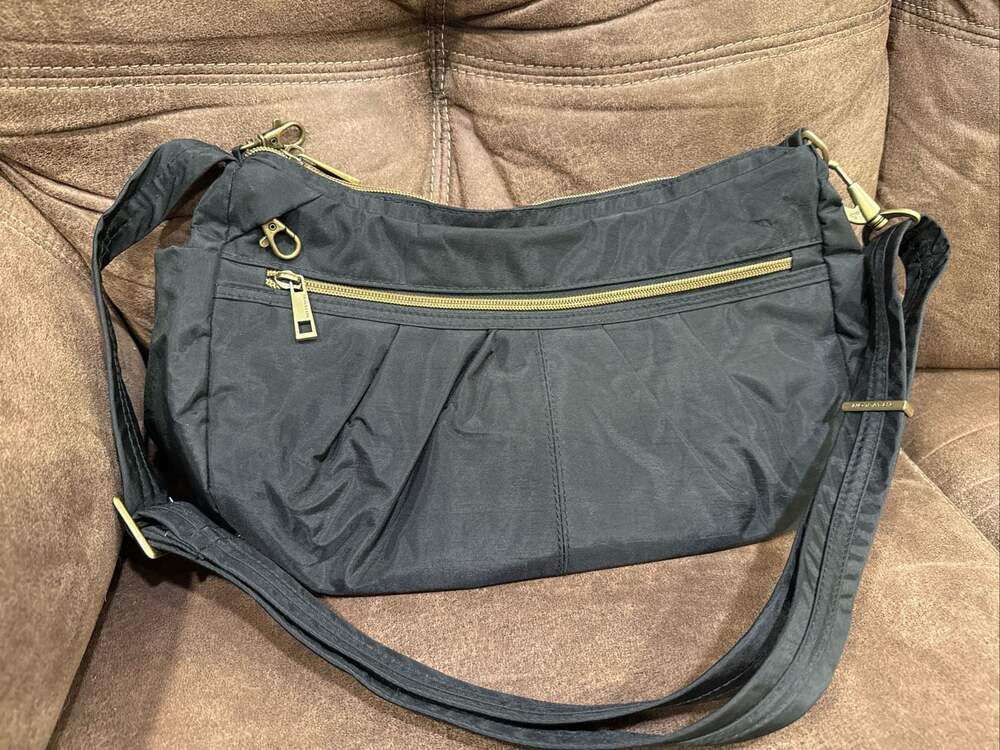 Travelon Black Nylon Anti-Theft Crossbody Shoulder Bag Purse